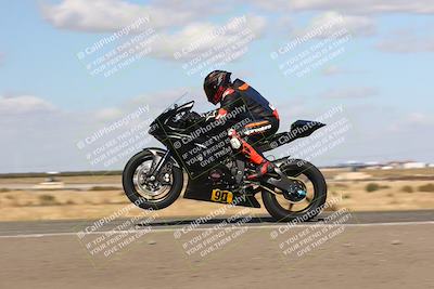 media/Nov-03-2024-TrackDaz (Sun) [[44580f4982]]/B Group/1220pm (Wheelie Bump)/
